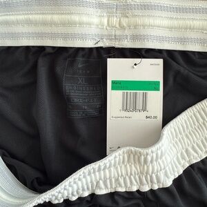 Nike XL Black and White Men's Shorts